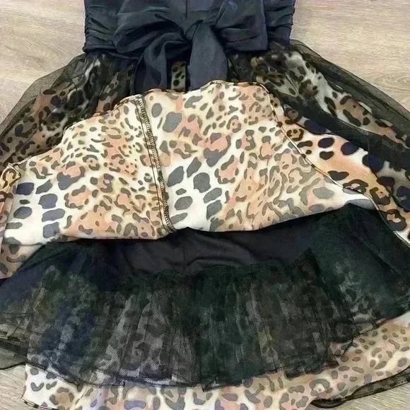 Blondie Nights, Fun Leopard Print, and Black  Cocktail Dress. Size 1 - Picture 8 of 10